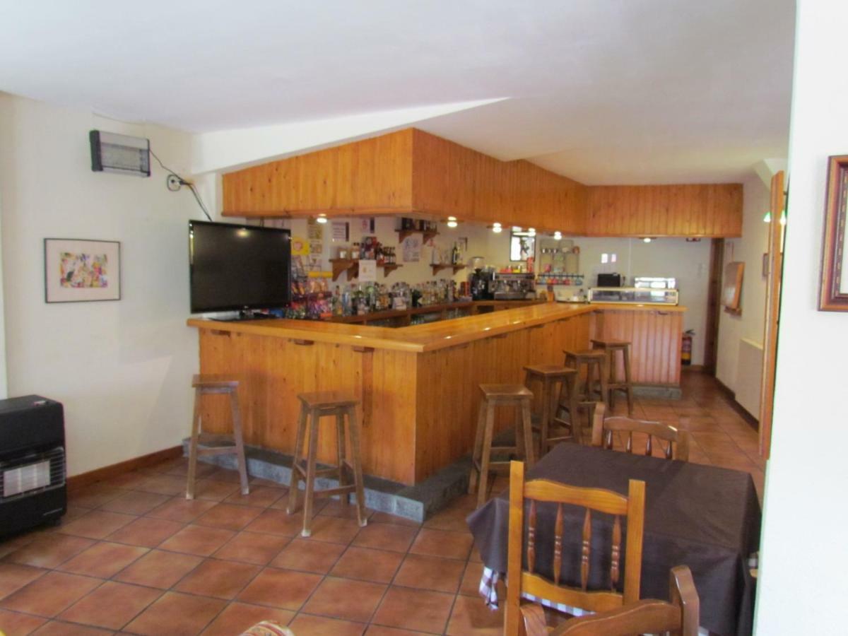 Hotel Las Nieves Linas de Broto Bagian luar foto